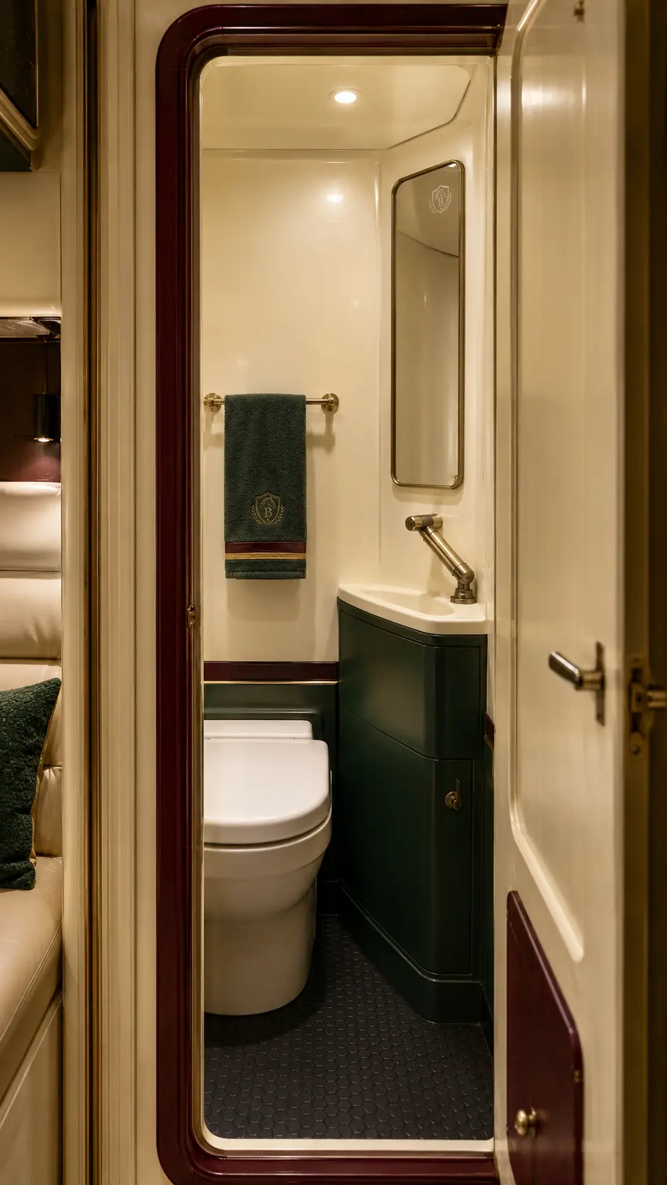 Grand Touring compact wet room